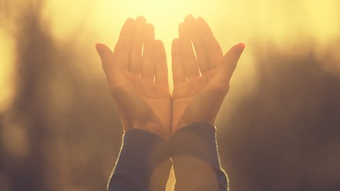 原因不明の主婦湿疹が治った【奇跡体験談-幸せをつかんだ感動の実話-】