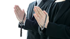 Q.幸福の科学の施設でお葬式や供養はできますか。