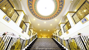 総本山・未来館